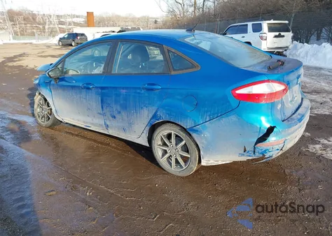 2016 Ford Fiesta Se z USA, uszkodzony, nr VIN 3FADP4BJ3GM138395
